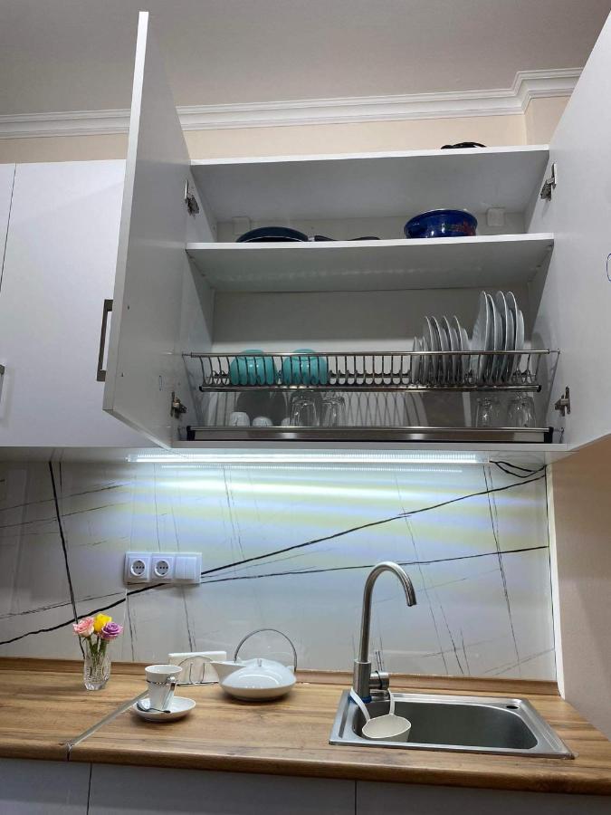 Room 27 In Κουτάισι Εξωτερικό φωτογραφία
